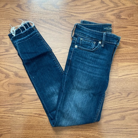 Lucky Brand Woman’s Skinny Jeans-EUC - Picture 1 of 5